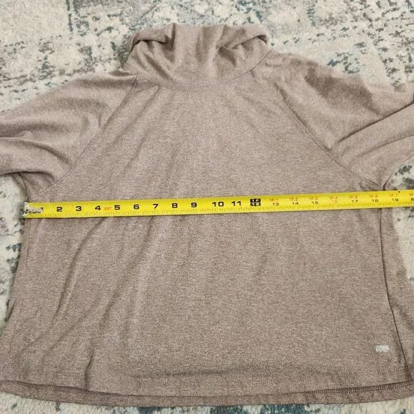 Marika Shirt Women's M Mauve Cowl Neck Athletic Cropped Long Sleeve Comfort Warm - Picture 8 of 11